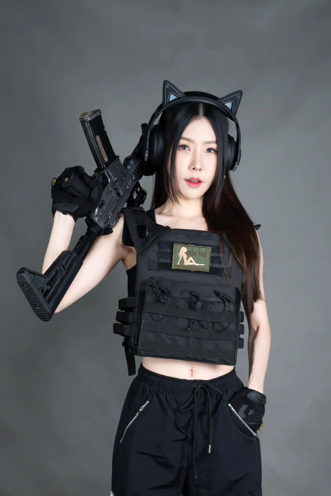 น้องนา วราภรณ์ เน็ตไอดอล
